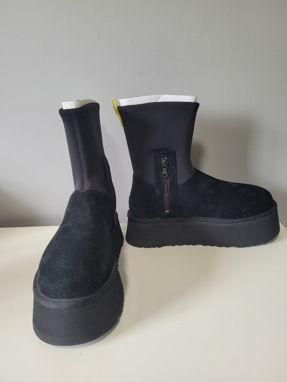 Ugg Classic Dipper Boots, BNIB